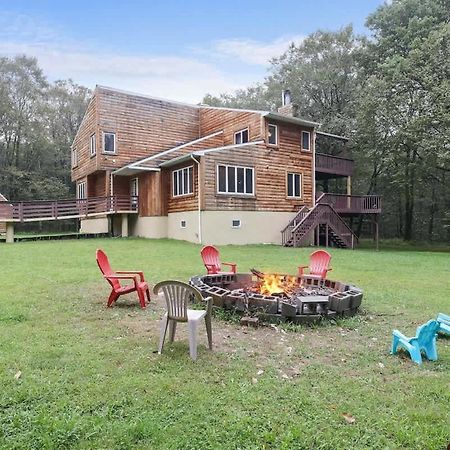 Relax In Blakeslee - Spacious 5Br Home With Bbq Zewnętrze zdjęcie