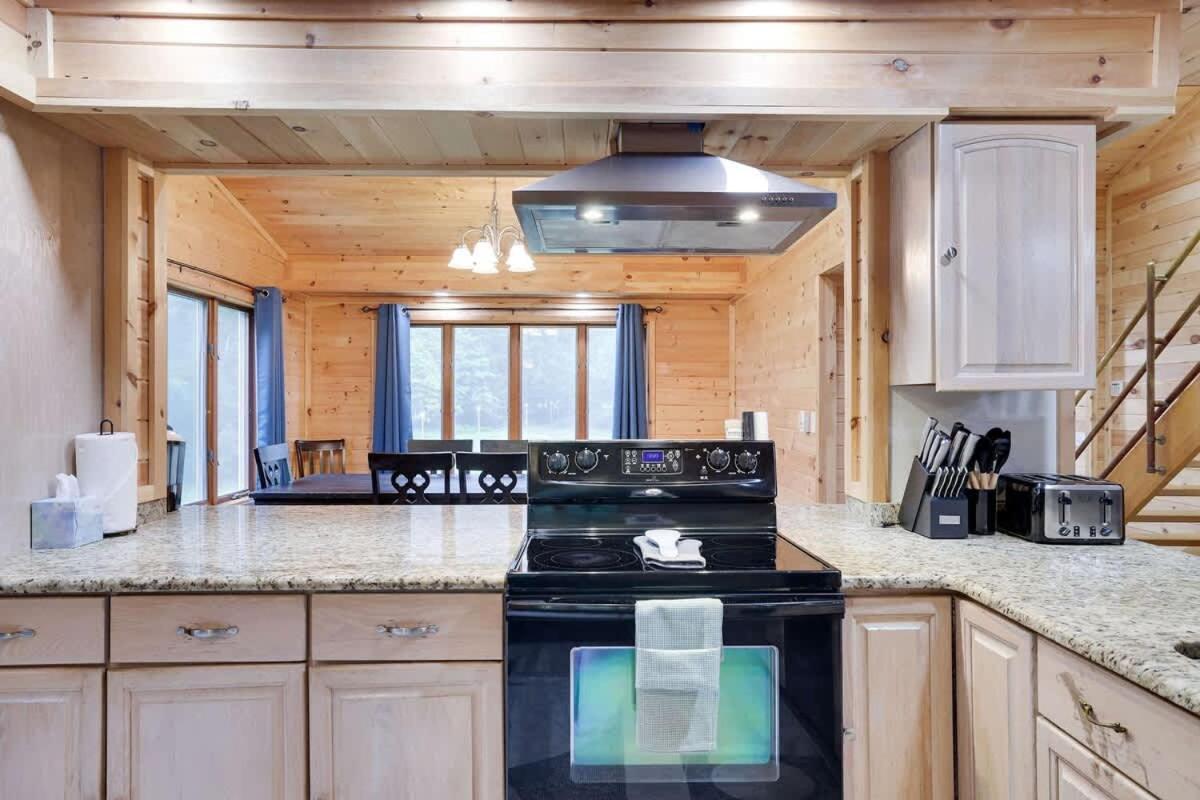 Relax In Blakeslee - Spacious 5Br Home With Bbq Zewnętrze zdjęcie