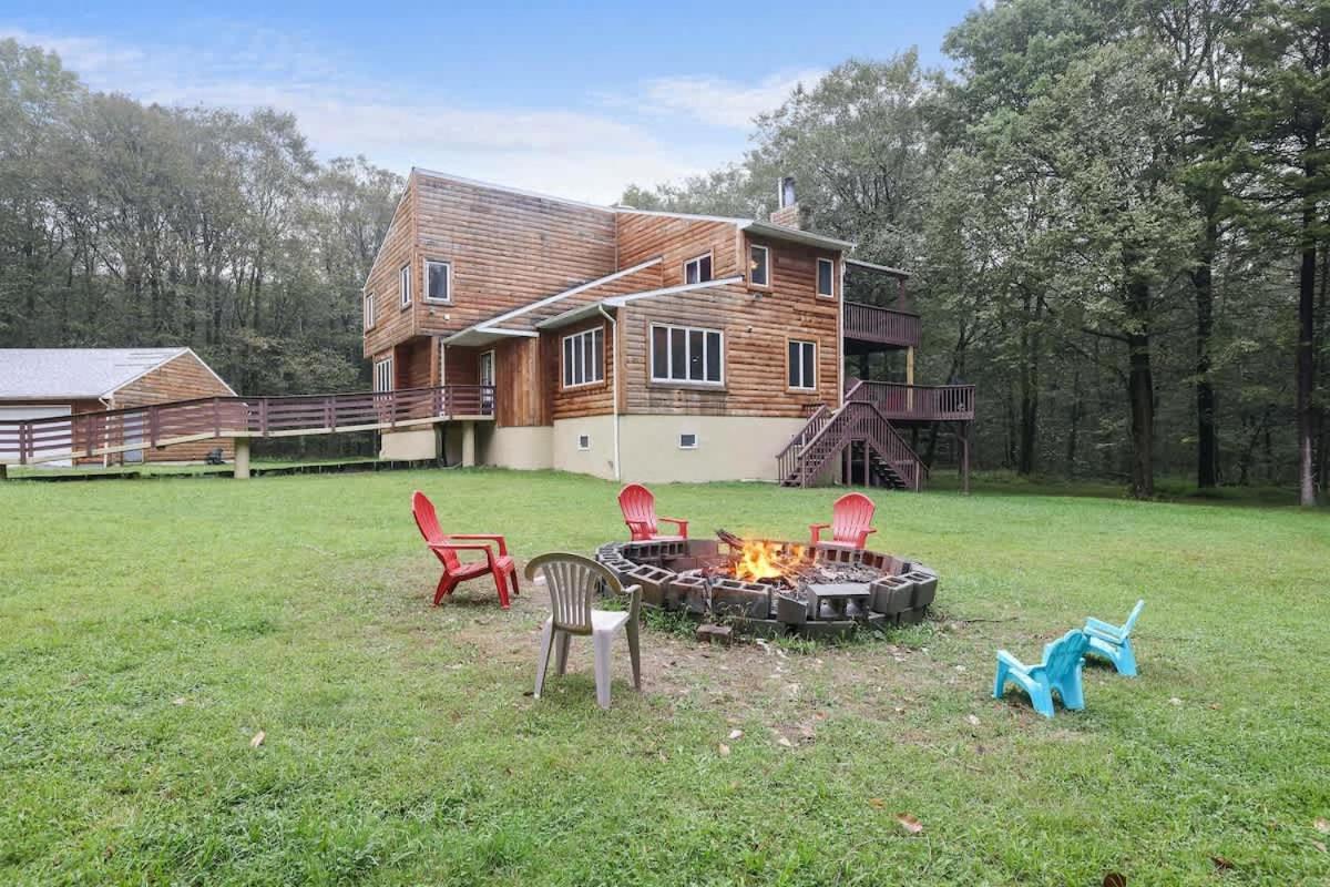 Relax In Blakeslee - Spacious 5Br Home With Bbq Zewnętrze zdjęcie